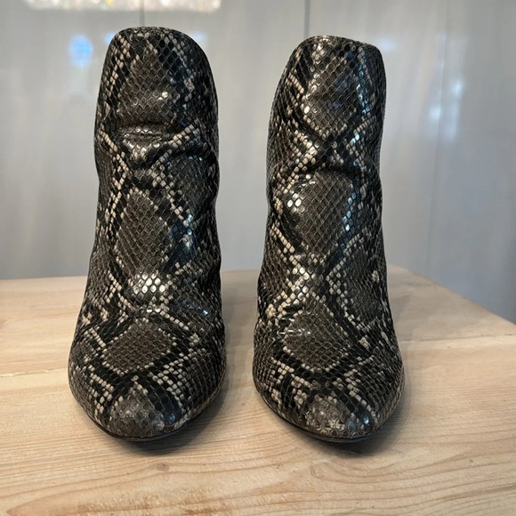 Steve Madden Bootie - Picture 3 of 7